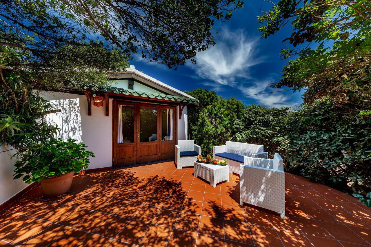Casa Saltara (Adults Only) Villa Santa Teresa Gallura Exteriör bild
